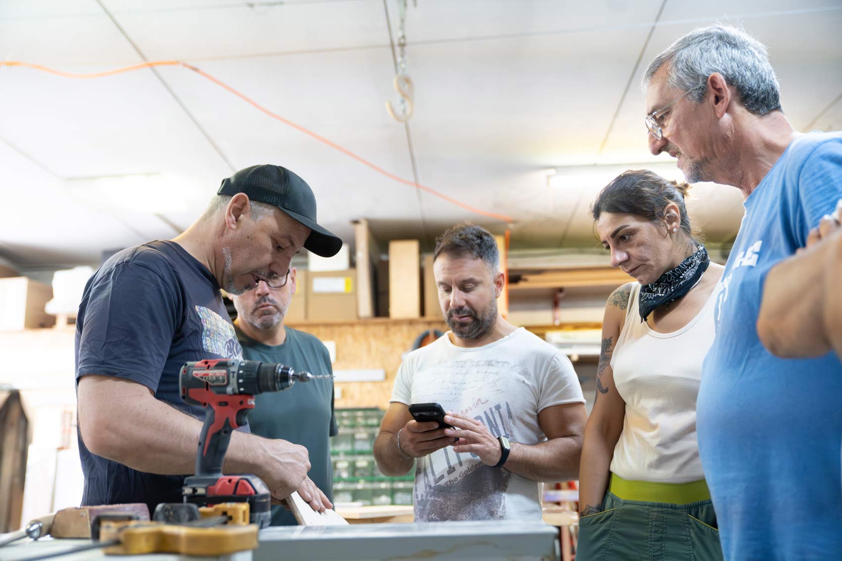 Partecipanti al corso in officina